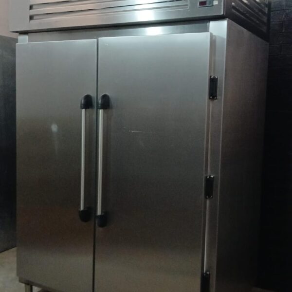FREZZER VERTICAL MENACOR